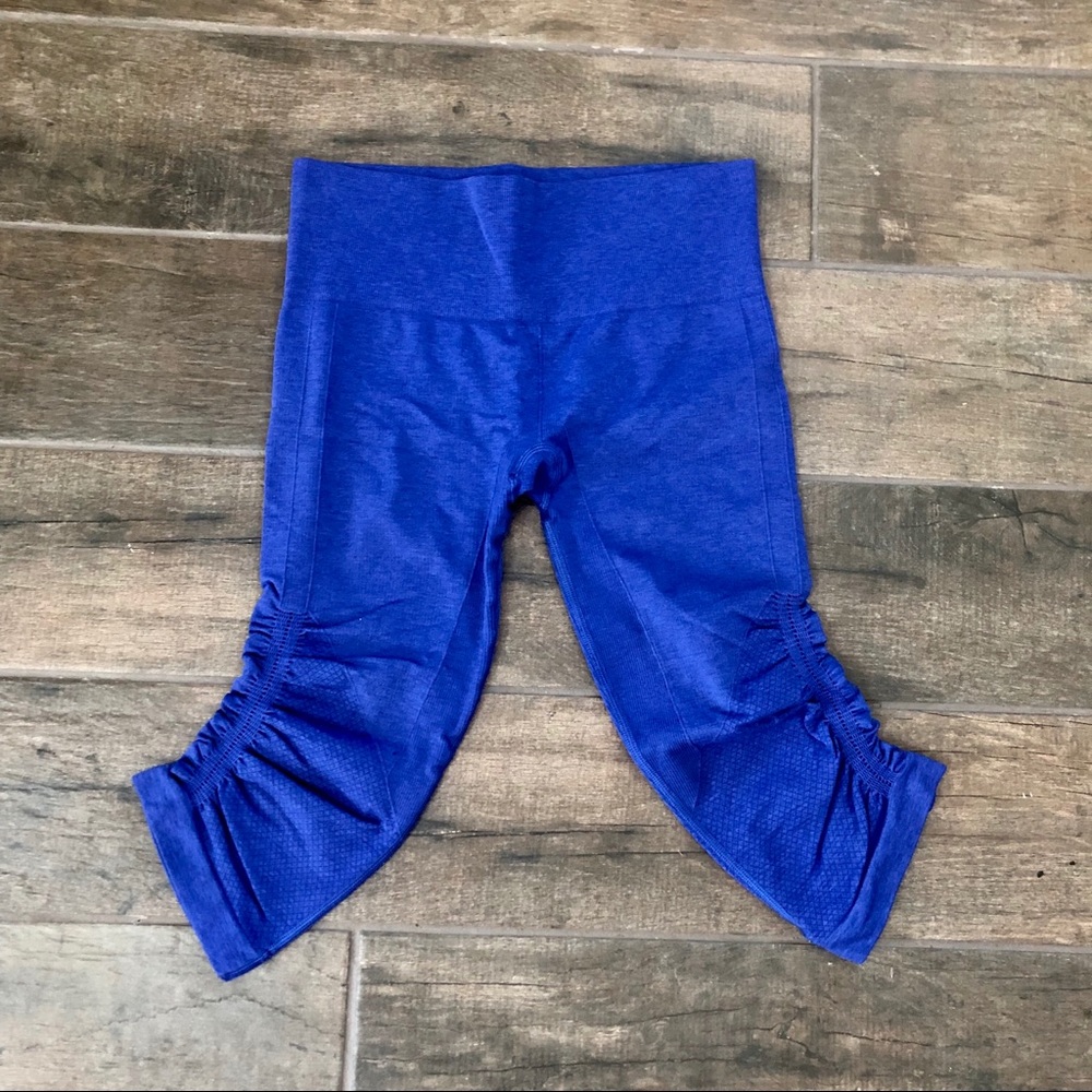 Lululemon cropped leggings SZ 6